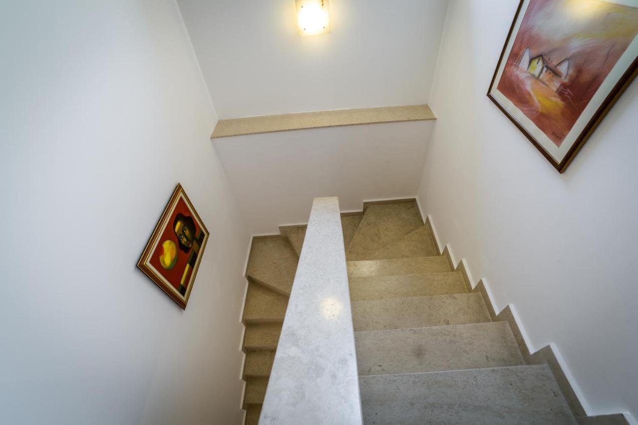 Helena Vip Villas And Suites Slantchev Briag Extérieur photo