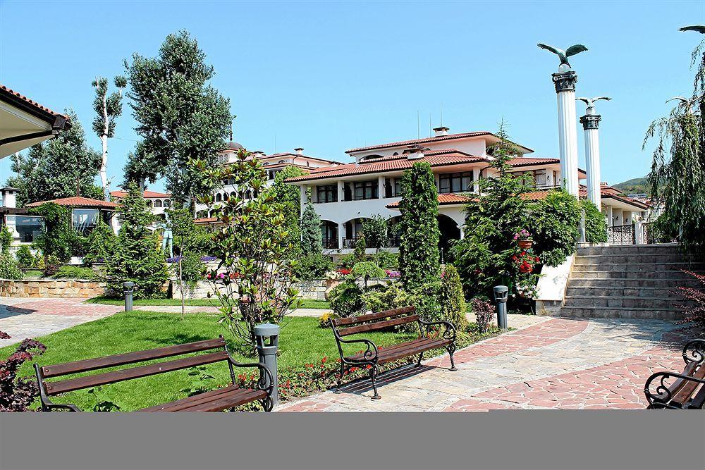 Helena Vip Villas And Suites Slantchev Briag Extérieur photo