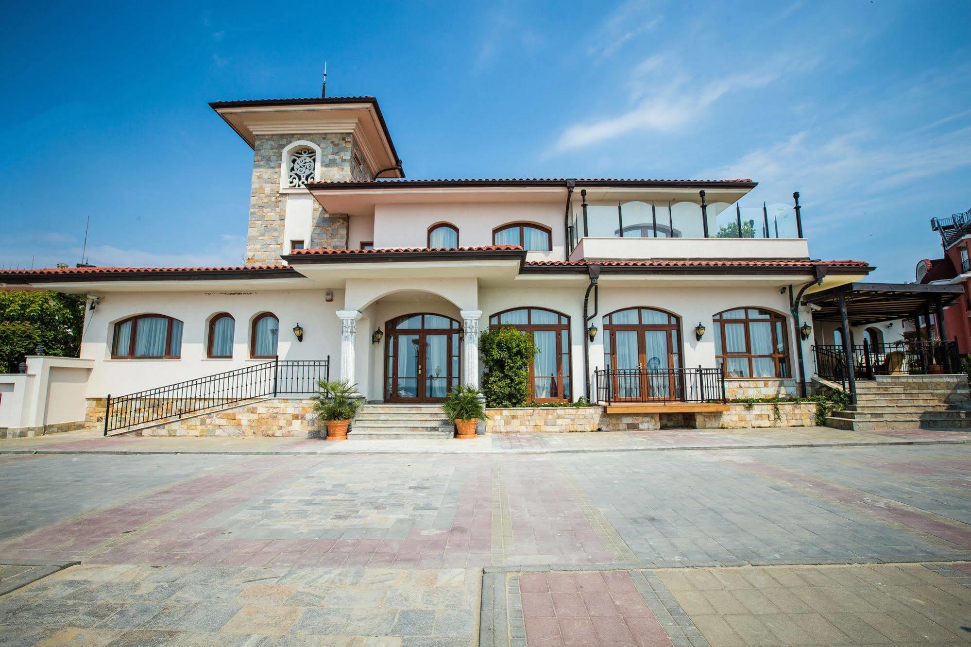 Helena Vip Villas And Suites Slantchev Briag Extérieur photo
